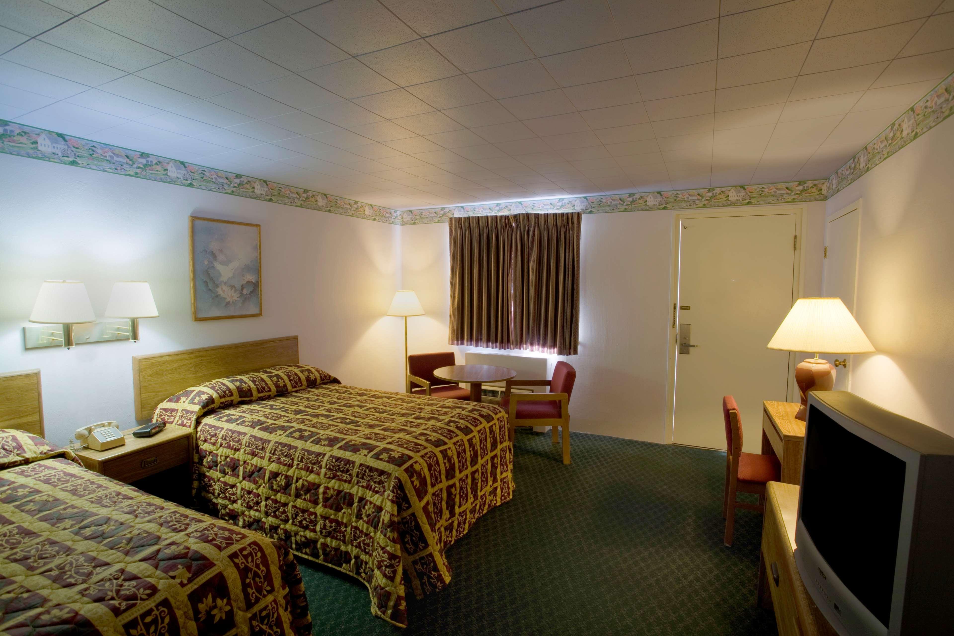 America'S Best Value Inn Litchfield Экстерьер фото
